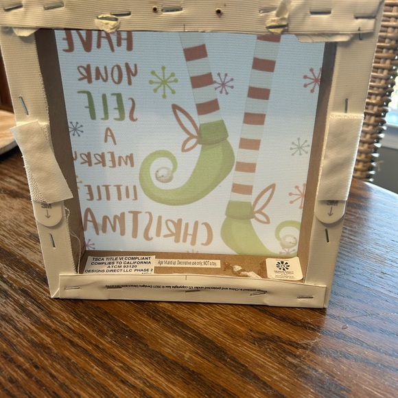 TRIO OF CANVAS CHRISTMAS DECOR SIGNS - Picture 9 of 9